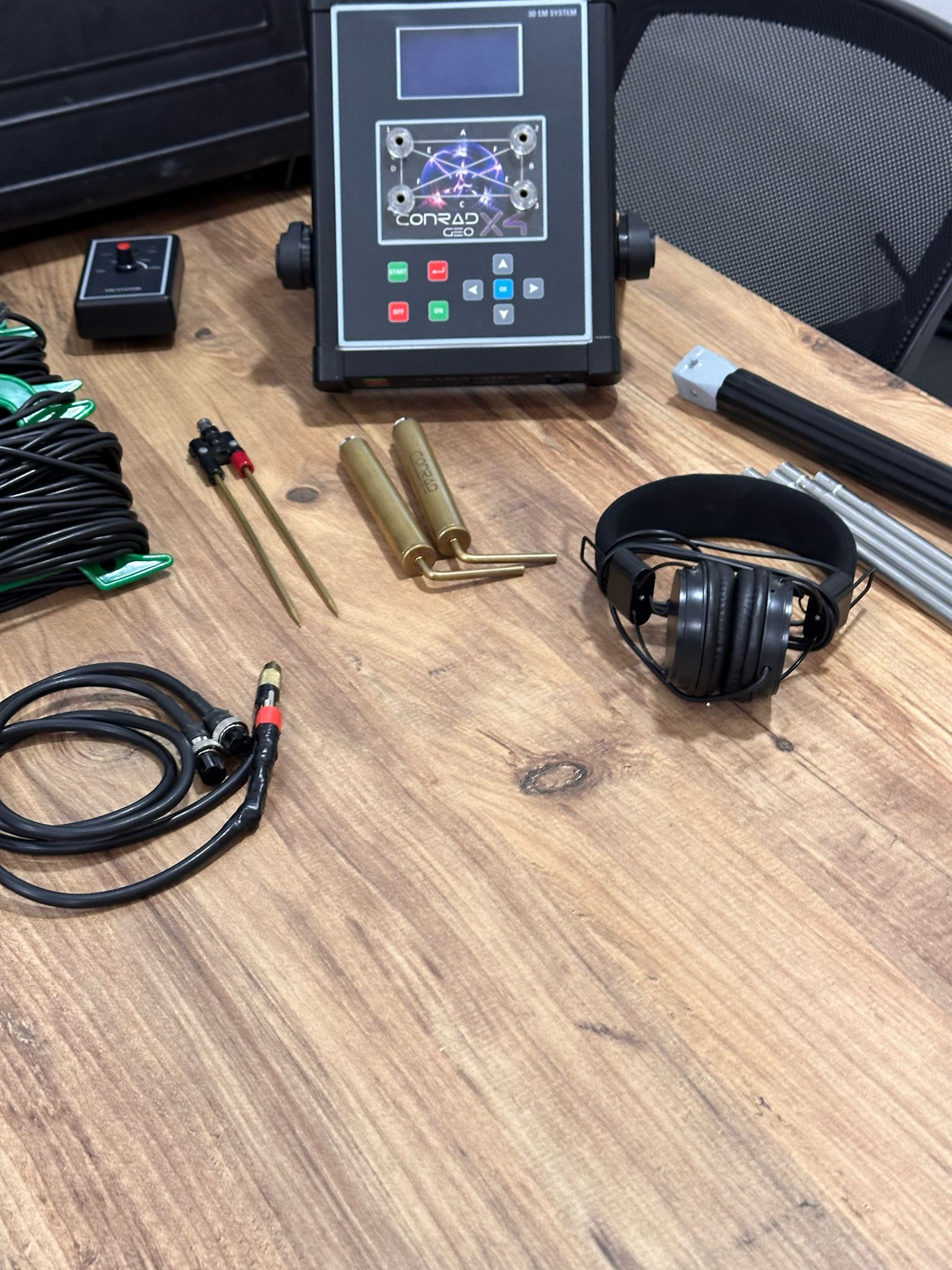 Conrad Geo x4 img